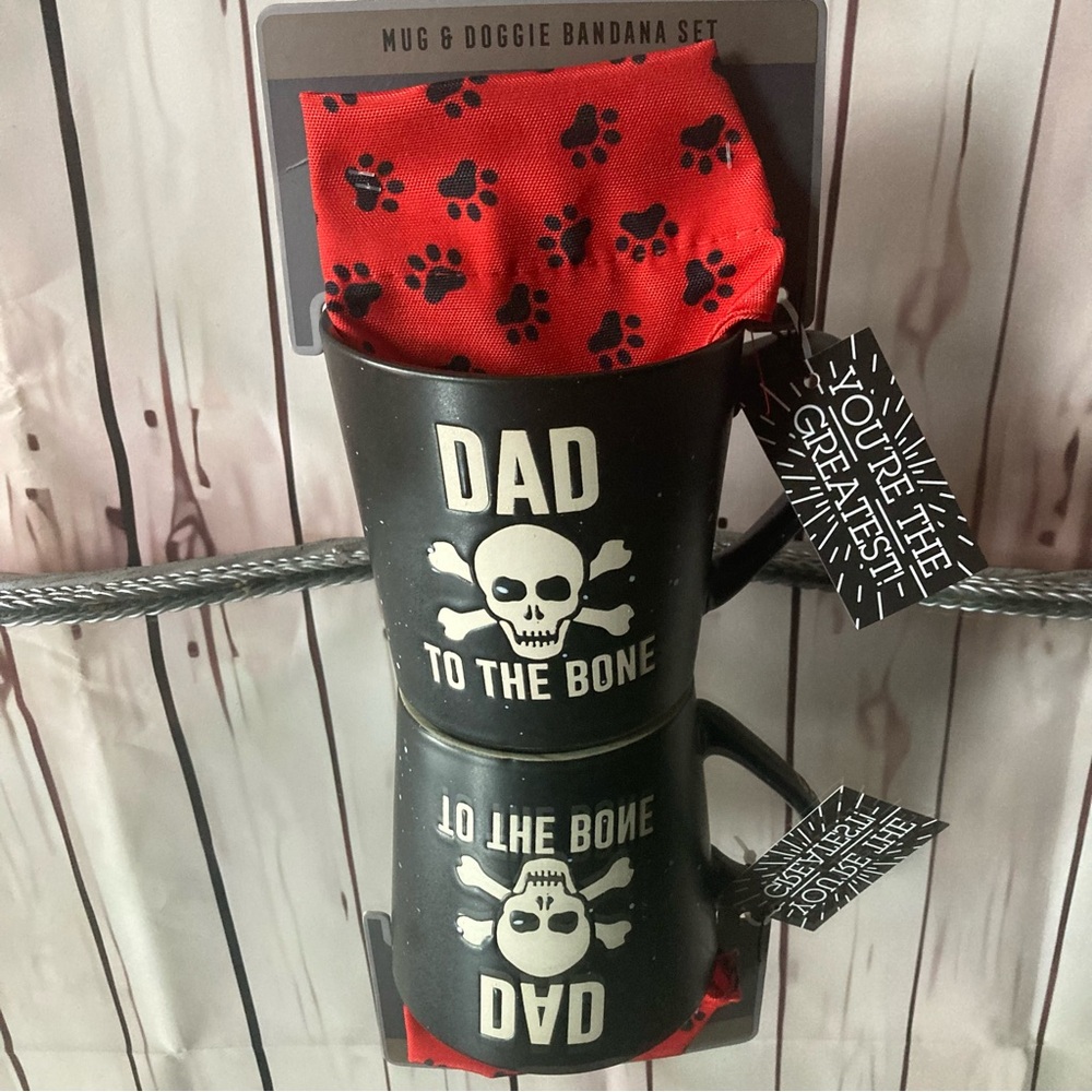 NWT MUG & DOGGIE BANDANA SET